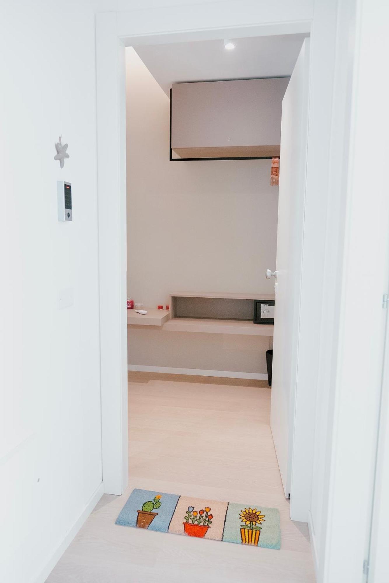18Zero2 Luxury Rooms 바리 외부 사진